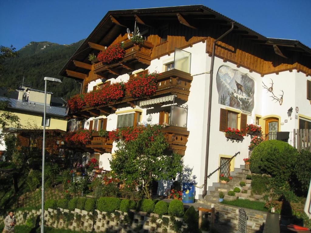 Haus Bergheimat - Familie Oberacher Guest House Fulpmes Exterior foto